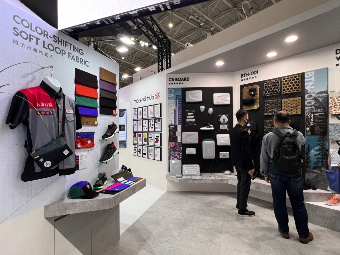 ALL_news_22J19_rqy2xct44d-37 ALL_news_22J19_rqy2xct44d-37