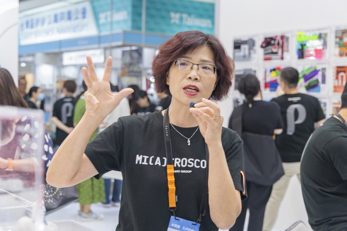 1014titas-0064 1014titas-0064