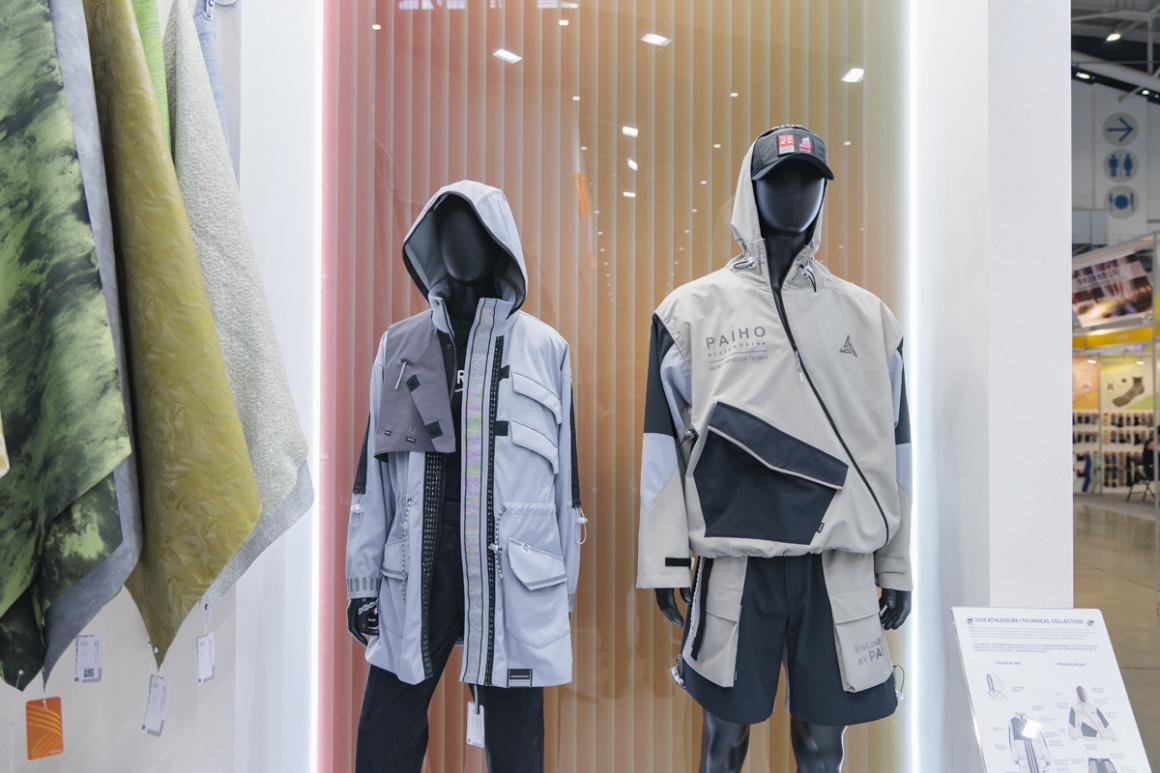 1014titas-0028 1014titas-0028