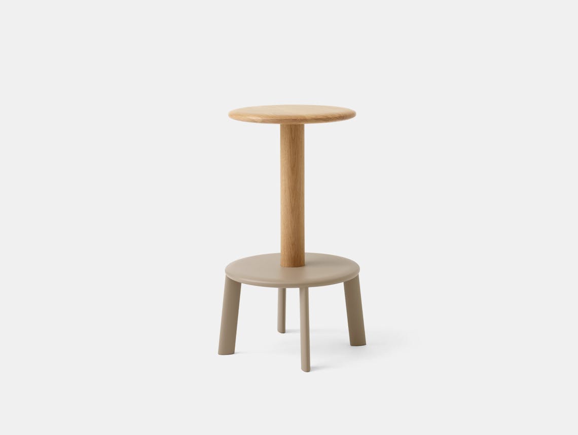 And tradition massif counter stool av39 oak grey beige