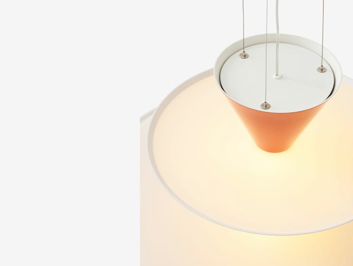 Andtradition Gio vermilion red dark burgundy ecru white story 5