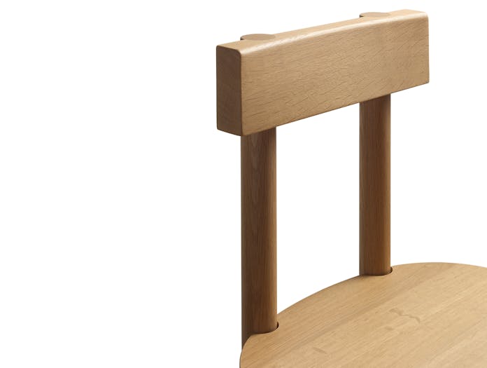 E15 gamar chair ls 1