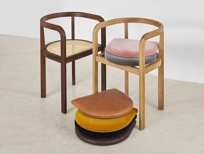 E15 RH01 STUTTGART CHAIRS Richard Herre