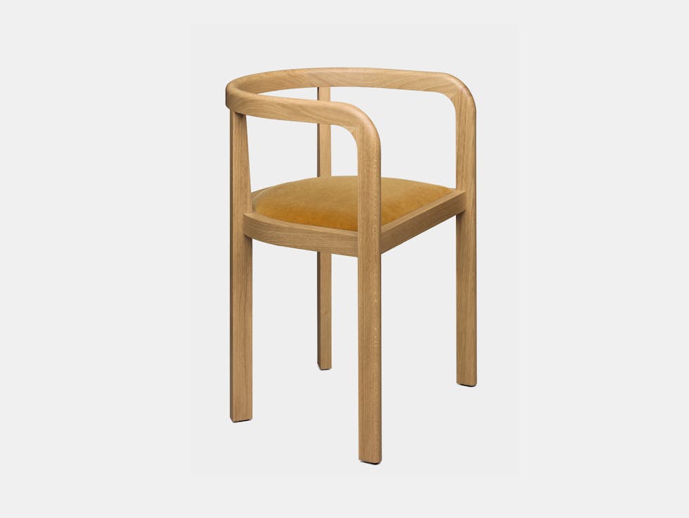 E15 Stuttgart Chair Oak Ochre 0471 Richard Herre