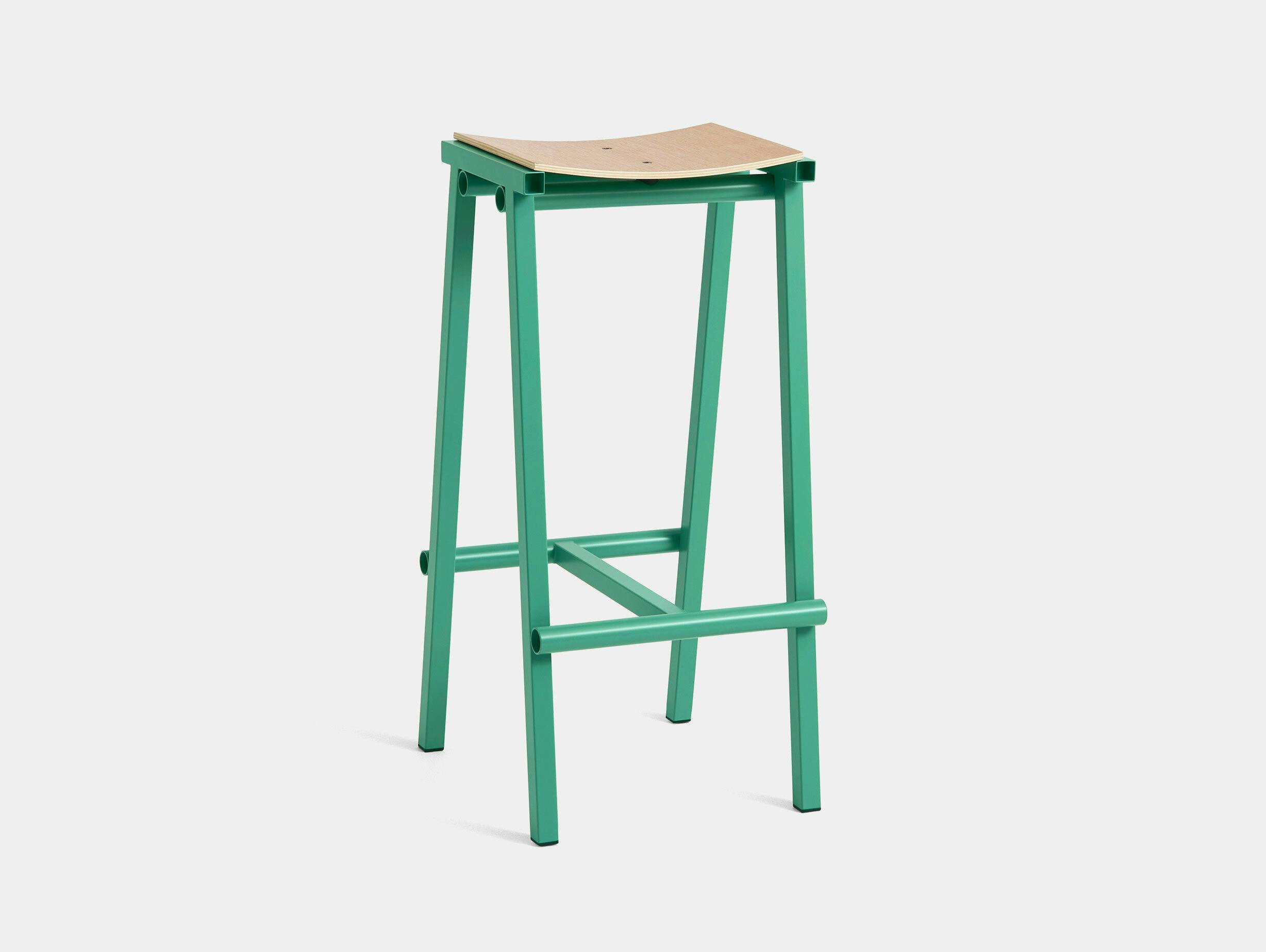 Hay marc morro taburete 8 bar stool h75 oak seat jade base