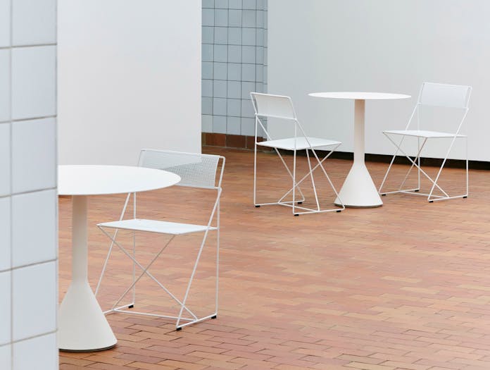 Hay niels jorgen haugesenx line chair lifestyle6