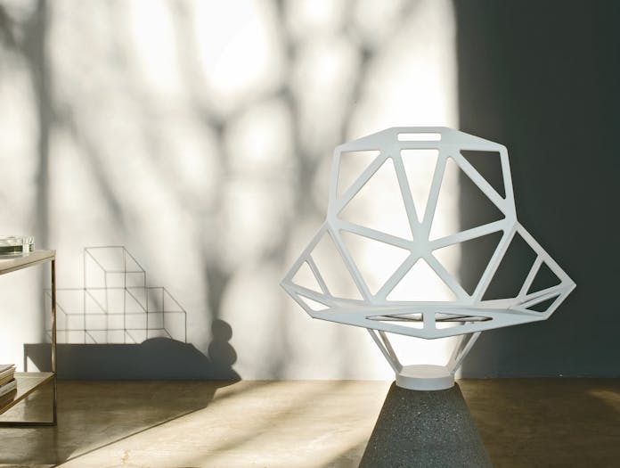 Magis Konstantin Grcic Chair One Concrete Base Lifestyle 1