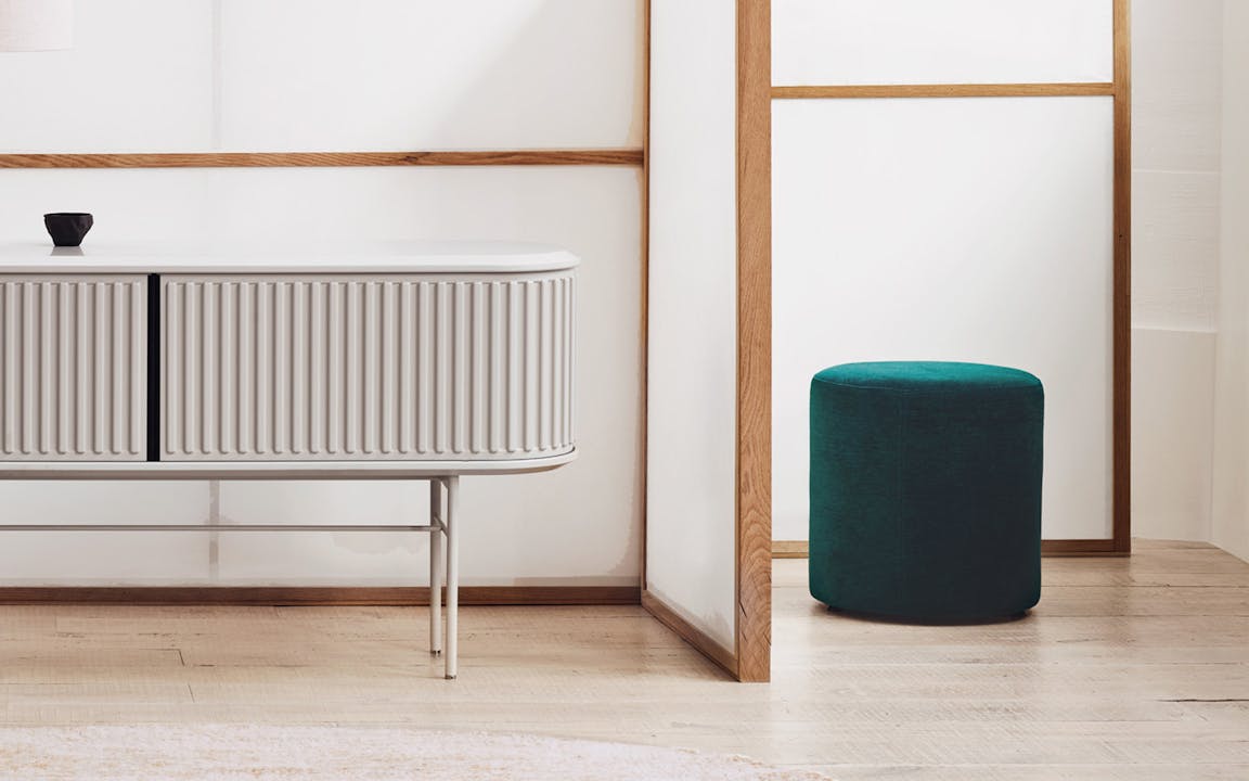 Ottomans & poufs catalogue image