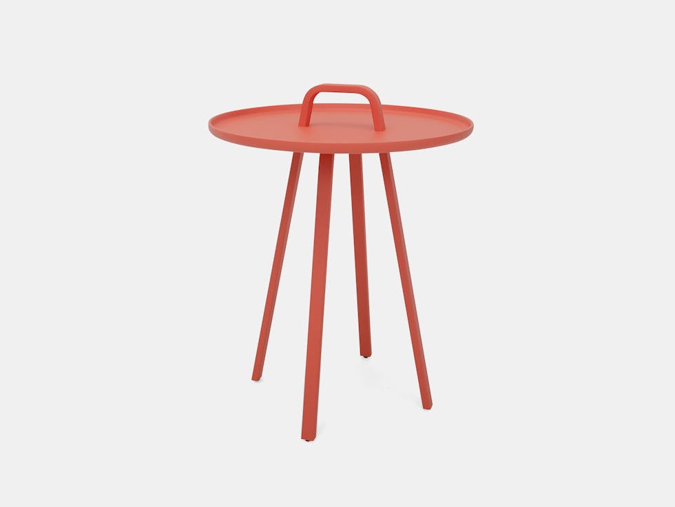 Montis Tor Table salmon pink Lambie Van Hengel