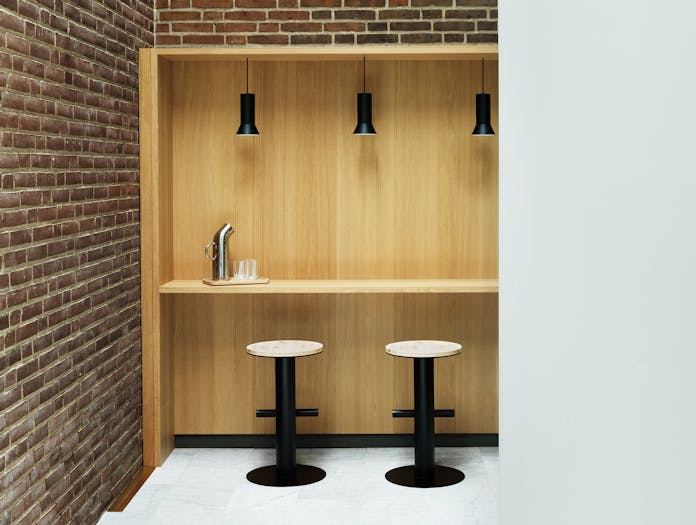 Normann copenhagen simon legald pole stool lifestyle5