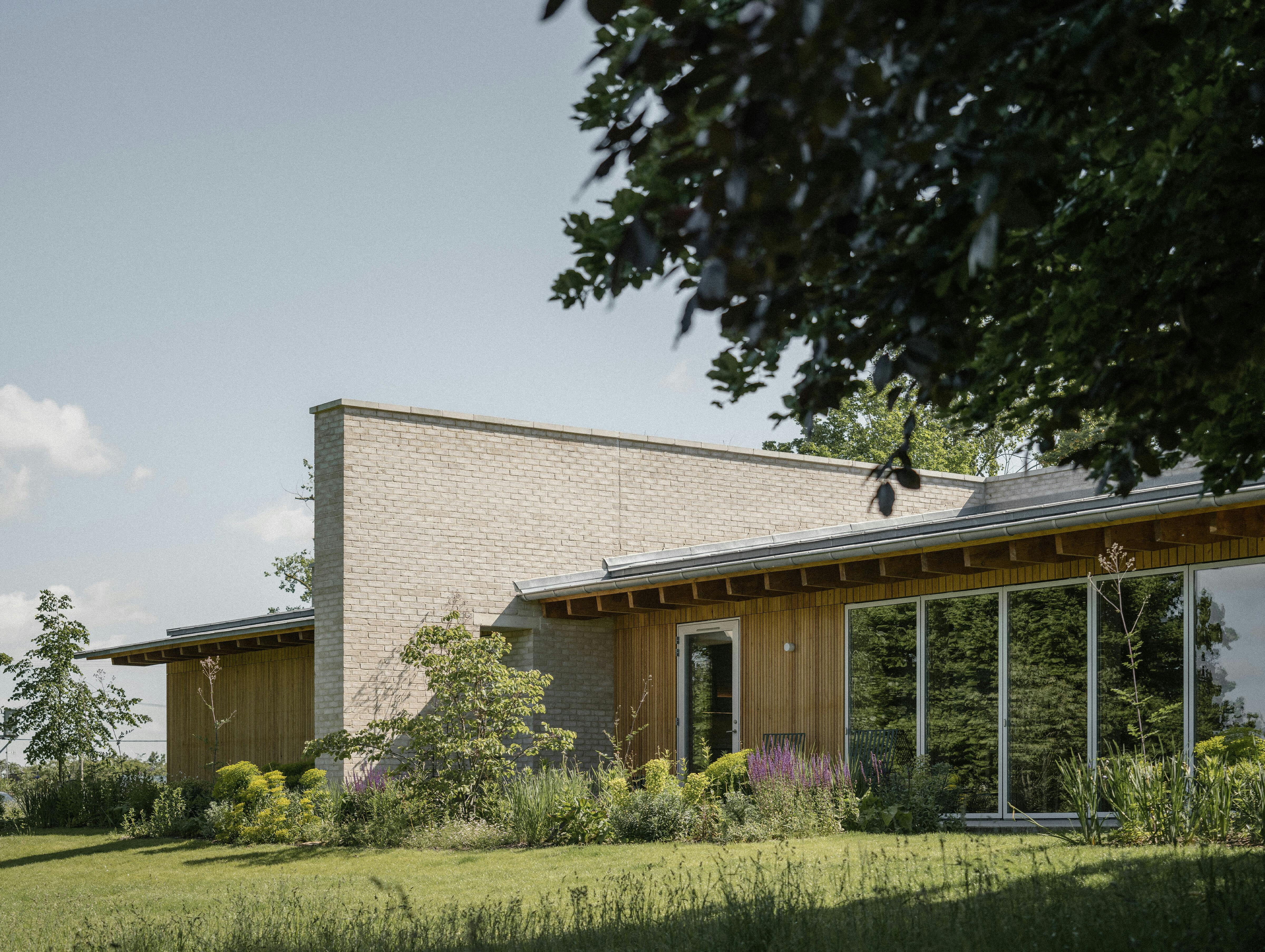 Viaduct contract james gorst amento 3 image